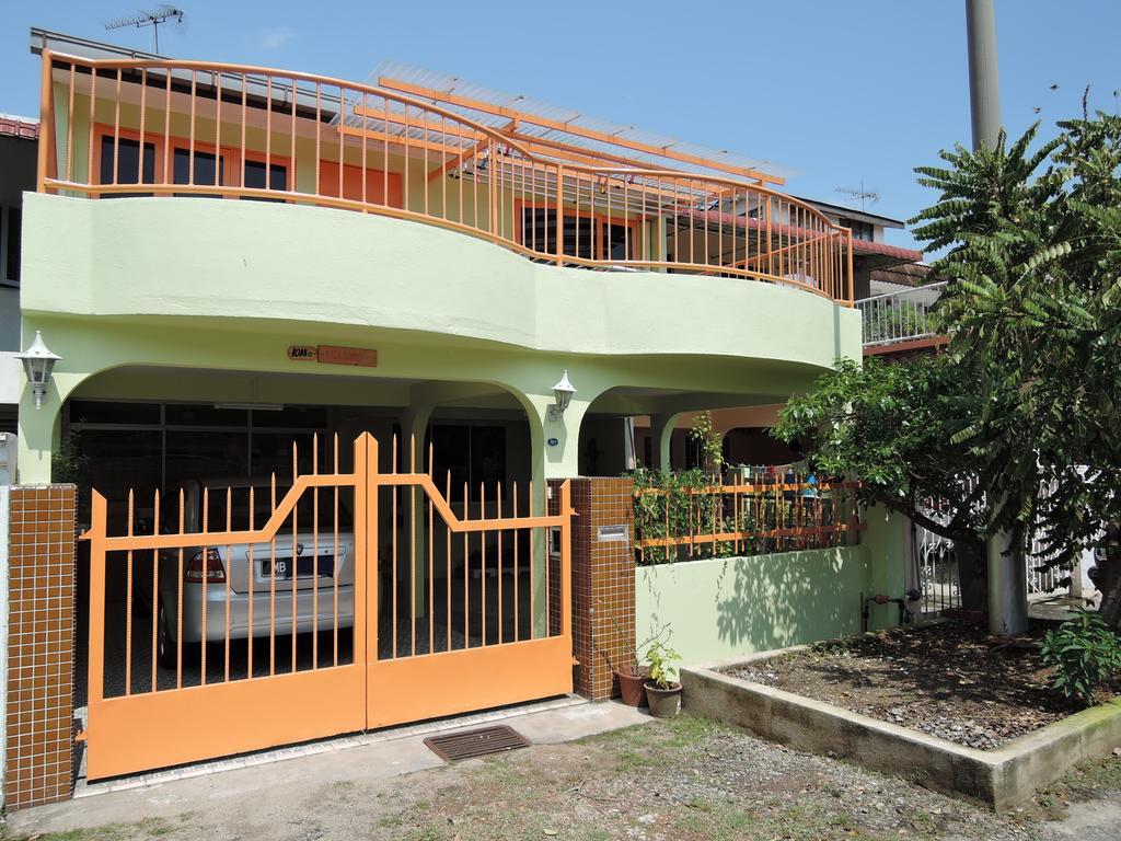 Готель The Pillohouzzze Malacca Екстер'єр фото